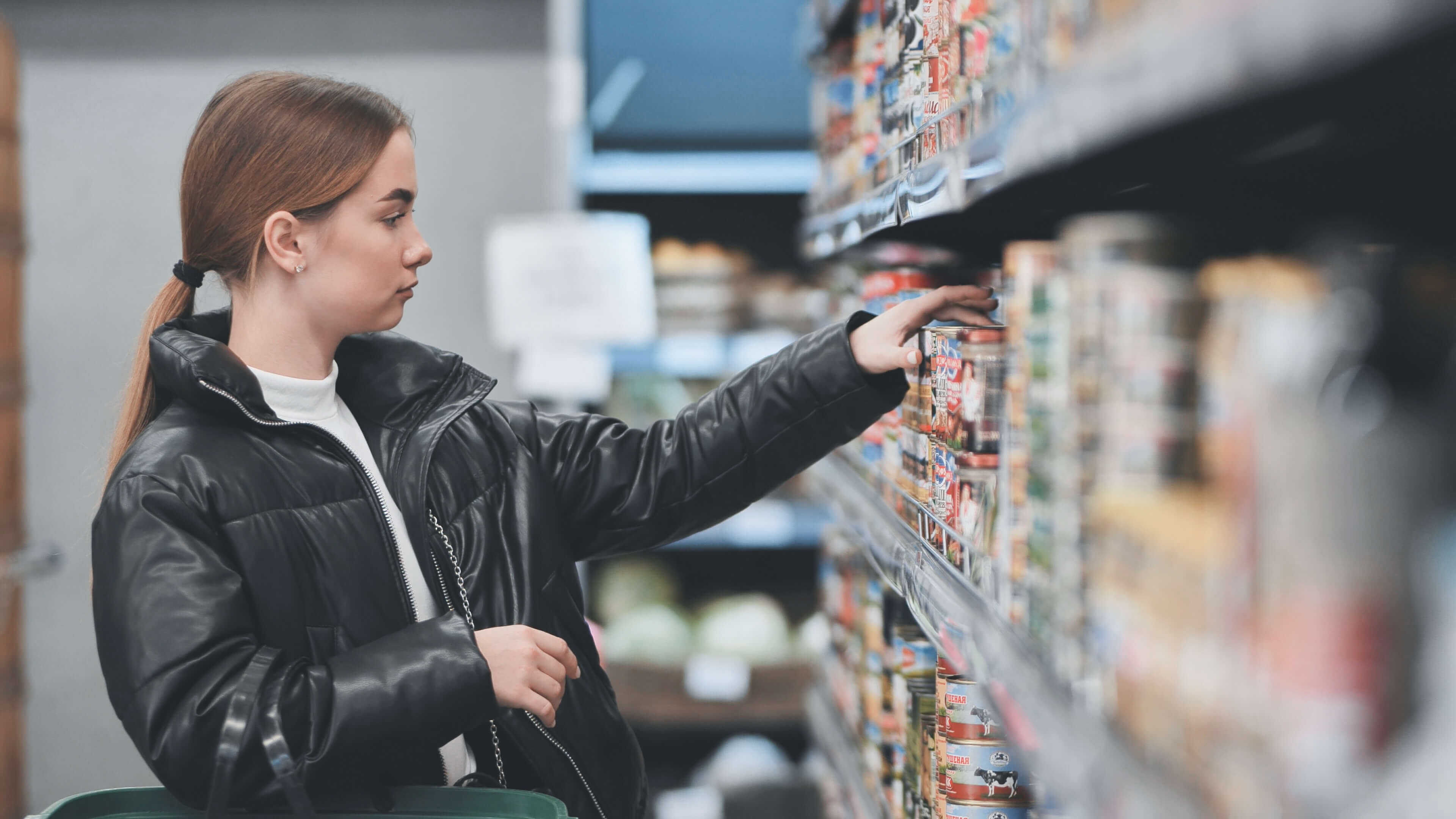 How to Stretch Your Grocery Budget at the Dollar Store
